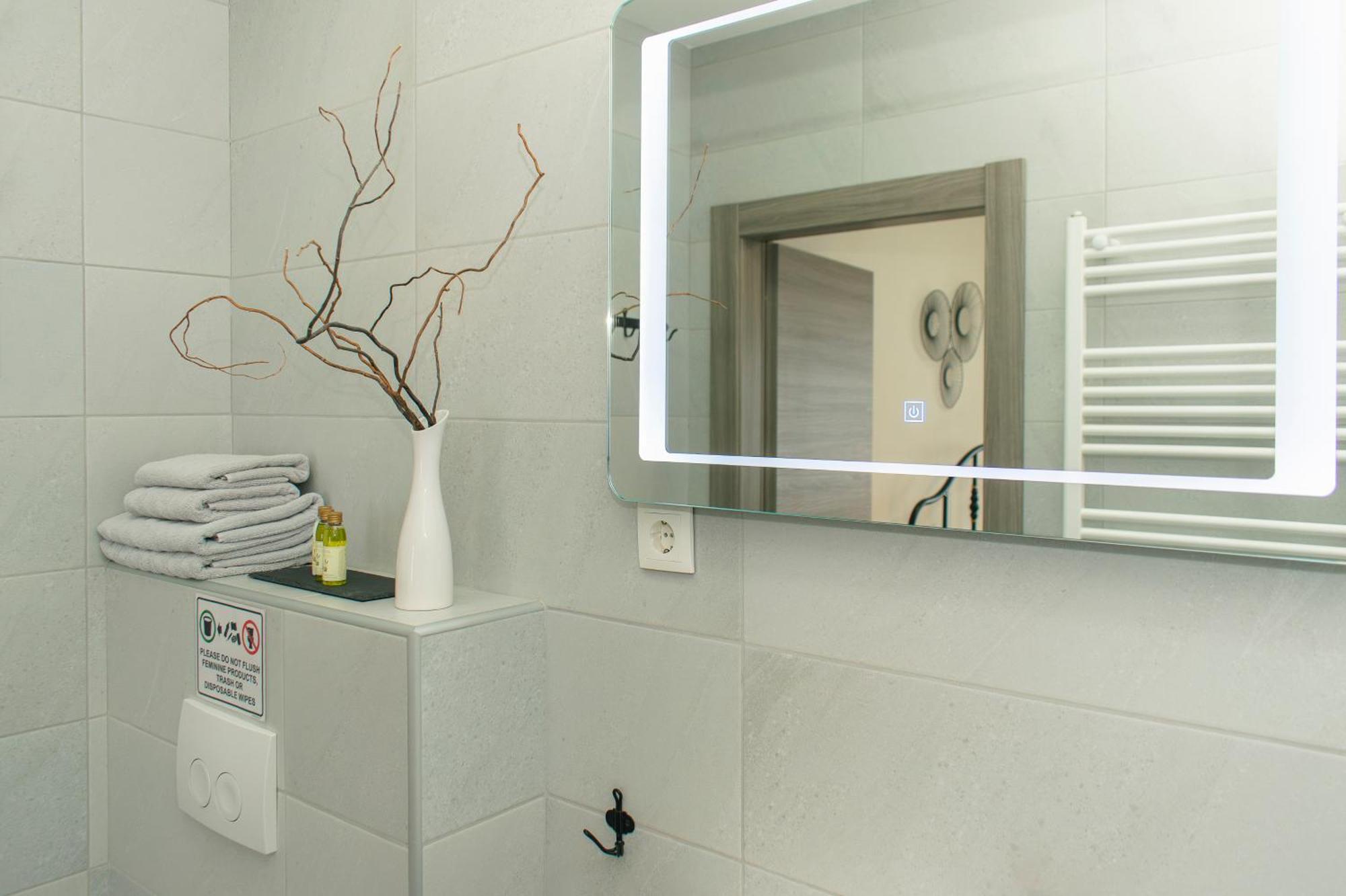 Goodlife Studio Apartment Pozega Exteriör bild